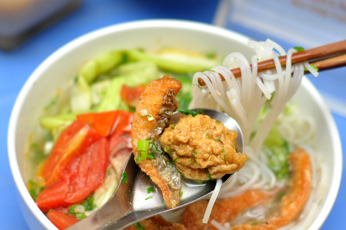 Delicious specialties recall the hometown Hai Phong