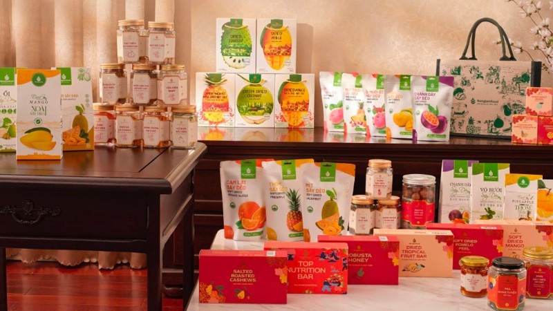 Trái Cây Sấy Quà Tết Cao Cấp – Hộp Quà Sang Trọng, Sức Khỏe – Giá Tốt Dịp Tết